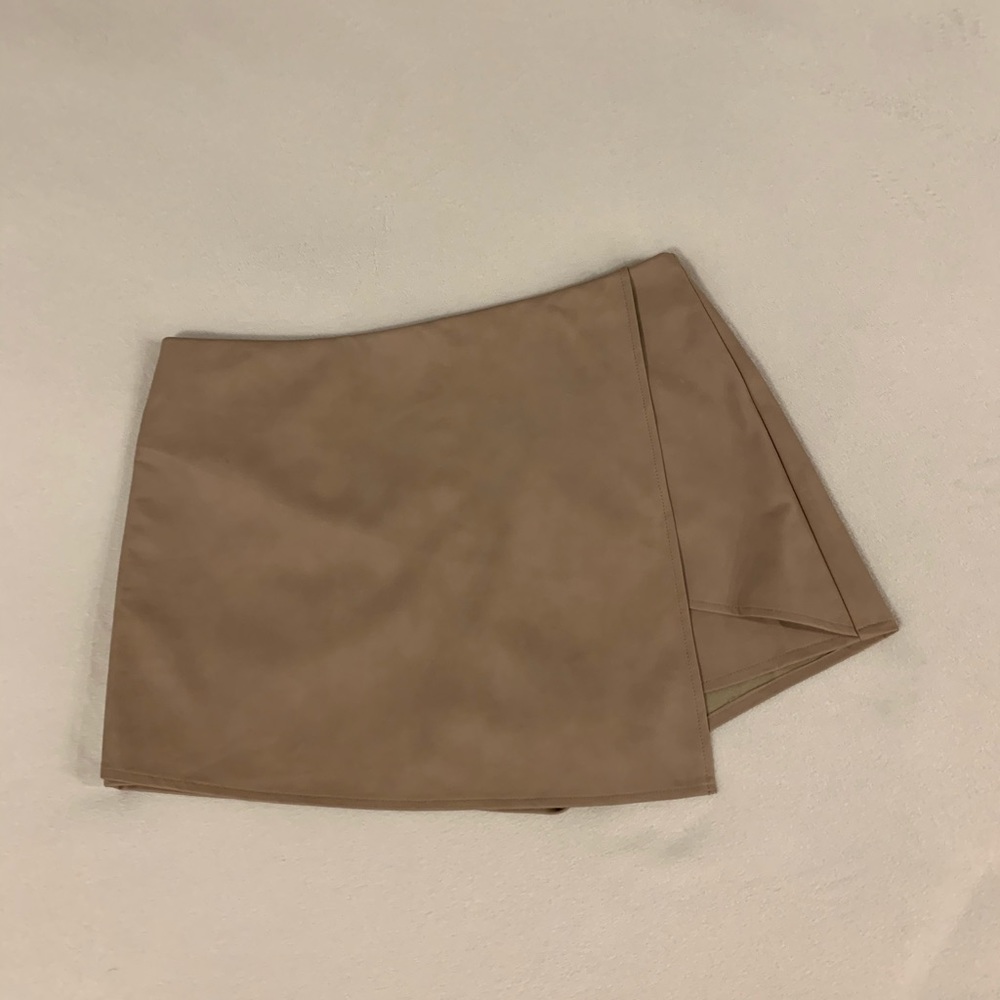 Kendall & Kylie Leather Skort
